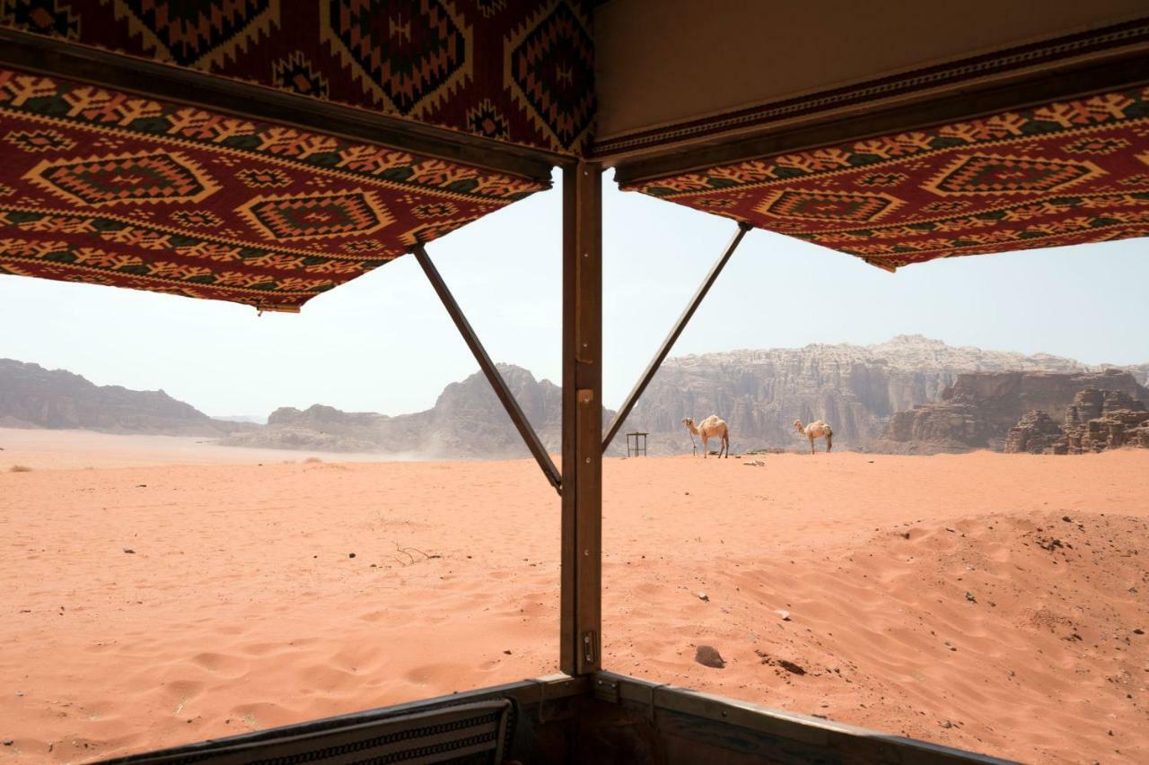 Hala Rum Camp Wadi Rum Buitenkant foto